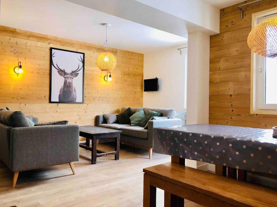 Appartement T4 8 Couchages Spacieux Et Cosy Au Pied Des Pistes Génos Dış mekan fotoğraf
